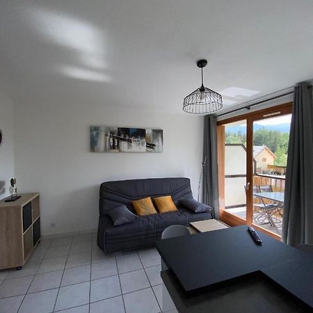 Appartement Situe A Cote Du Lac De Serre Poncon Saint-Sauveur  外观 照片